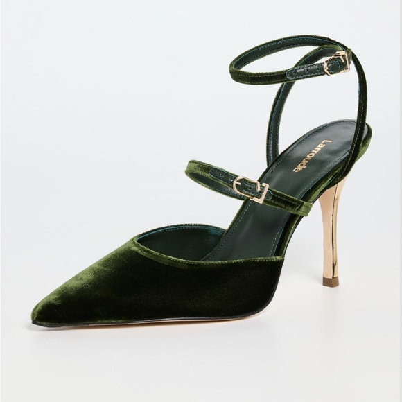 NEW Larroude Kris Velvet Pump